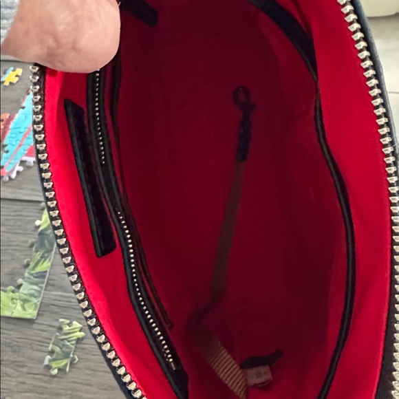 Dooney & Bourke Tassel Crossbody, Black Ostrich Textured Leather w/dust bag, NWT - Picture 6 of 13